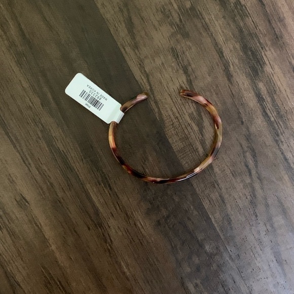 Francesca’s collections noemi pink tortoise cuff - Picture 7 of 16